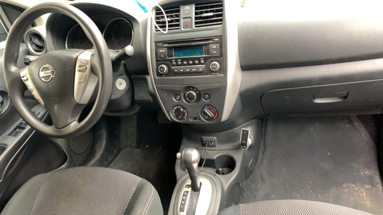 Nissan Versa